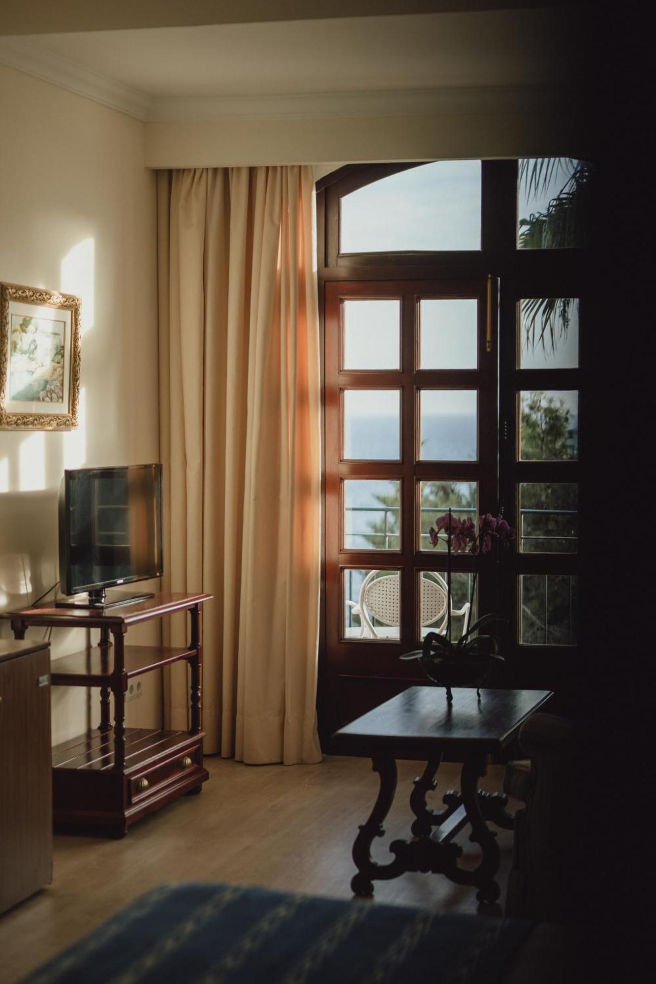 Bon Sol & Hotel Illetes